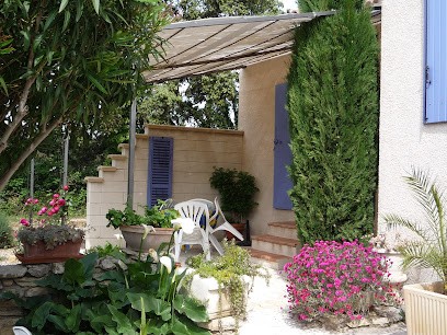 Michele, Gîte à Eyguières