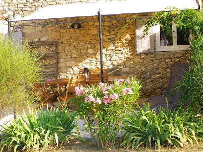 Au Mas D'Emma Sud Ardèche, Gîte à Bourg-Saint-Andéol