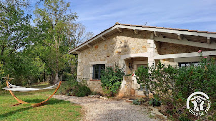 La Montarnaude - Gîtes De France, Gîte à Puycelsi