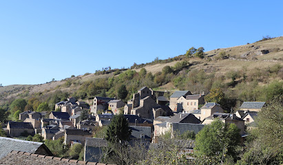 Gîtes À Saint-Grégoire : Location 2 Maisons De Vacances De 6 Et 11 Personnes, Avec Terrasse/Pergola, Parking, Salle De Jeux, Proche Des Gorges Du Tarn, À Sévérac-Le-Château Dans L'aveyron, Occitanie Gîte à Sévérac d'Aveyron