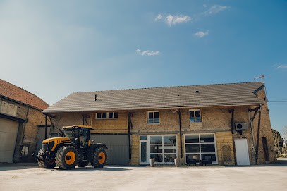 Gite hébergement avec piscine Ardennes - La Grange de mon grand-père, Gîte à Juniville