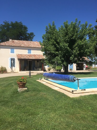 French Riverside Holidays, Gîte à Saint-Sylvestre-sur-Lot