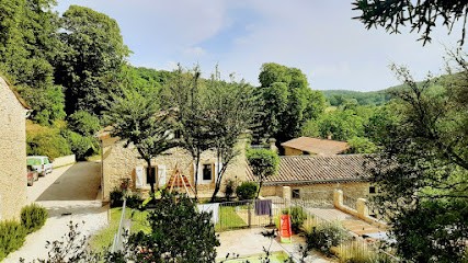 Le Mas De Divajeu, Gîte à Divajeu