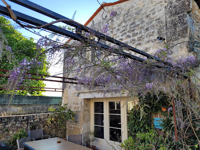 Gîte "Chez Hortense De Crazannes", Gîte à Crazannes
