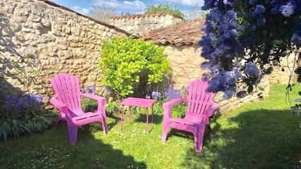 Le Petit Rominois, Gîte à Saint-Romain-de-Benet