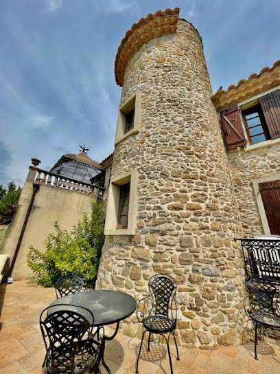 Le Petit Château De Tournissan, Gîte à Tournissan