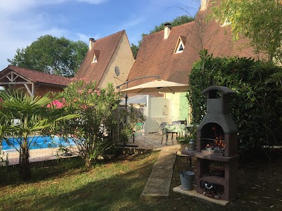 Les Gîtes Constant, Gîte à Saint-Avit-de-Vialard