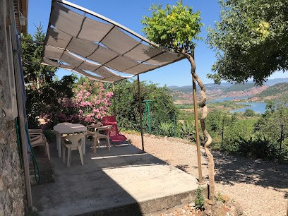 Mas Du Lac Salagou, Gîte à Liausson