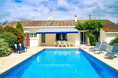 Gîte Le Fief Du Coubraud, Gîte à Saint-Révérend