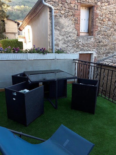 La Maison De Berthe Et Lulu, Gîte à Saint-Désirat