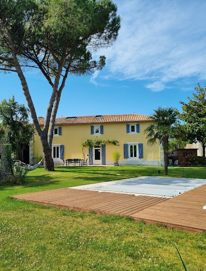 Le Gîte Du Ruban Vert, Gîte à Aigondigné