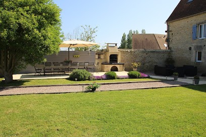 La Ferme des Froumis : Gîte grande capacité avec piscine au calme, tout confort, proche plages, dans le Calvados, Normandie, Gîte à Vendeuvre