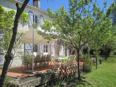 Marais Poitevin - Grand Gîte Jusqu'à 21Couchages - Damvix, Gîte à Damvix