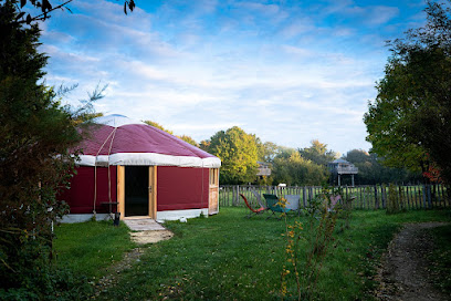 Family Ecolodge Puisaye, Gîte à Batilly-en-Puisaye