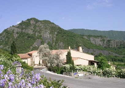 Gîte Et Chambre D'hôtes La Robine, Gîte à La Robine-sur-Galabre