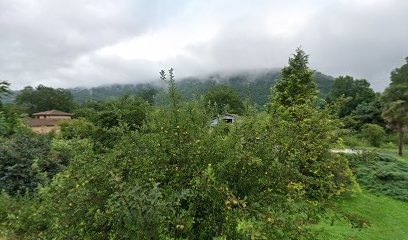Les Montagnards à Malvezie, Gîte à Malvezie