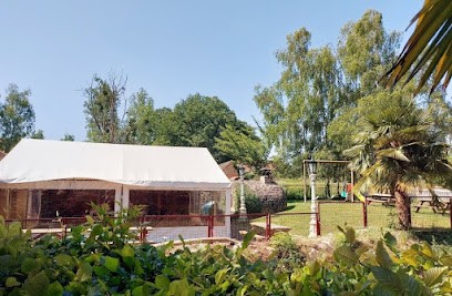 LE MOULIN DU BAS COUDRAY, Gîte au Genest-Saint-Isle