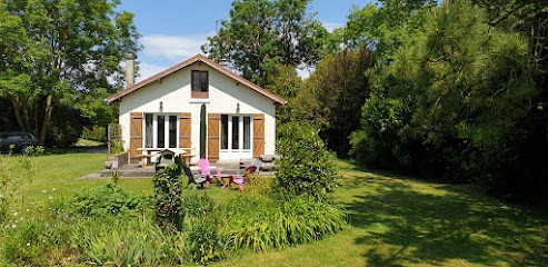 GITE Champ Des Oiseaux, Gîte à Lanchères