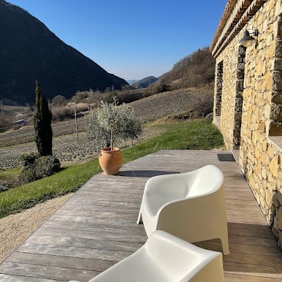 DOUCE Heure & SPA, Gîte à Chaudebonne