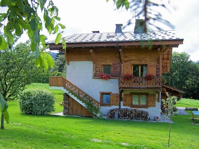 Paget Alain - Location Meublé, Gîte à Combloux