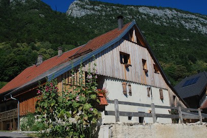 Gîte - Trolle'inn, Gîte à Entrevernes