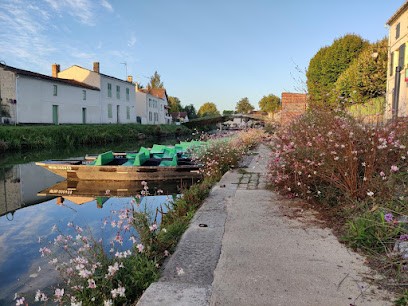 Gîte La Demoiselle 79G267 à COULON, Gîte à Coulon