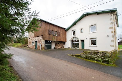 VillaManogie, Gîte à Harol