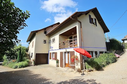 GITE AIGUEBELETTE LES HAUTS DU LAC, Gîte à Novalaise