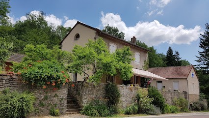 Gîte La Providence De Mazenay, Gîte à Saint-Sernin-du-Plain