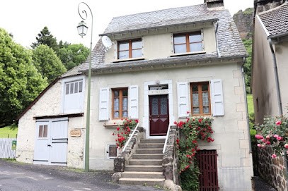 Gîte de Charlotte Cantal, Gîte à Fontanges