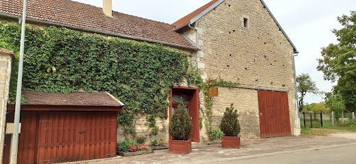 Gîte La Loge Du Huchier, Gîte à Nuits