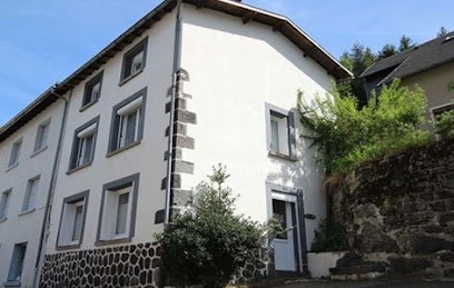 Gite le Noble Voyageur - Yamadorė, Gîte à Mont-Dore