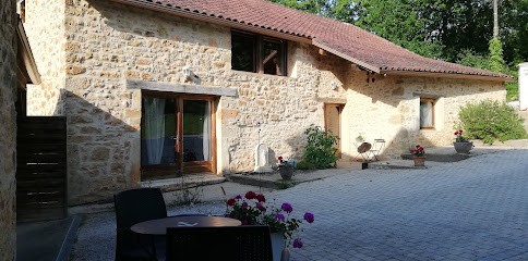 La grange, Gîte à Goujounac