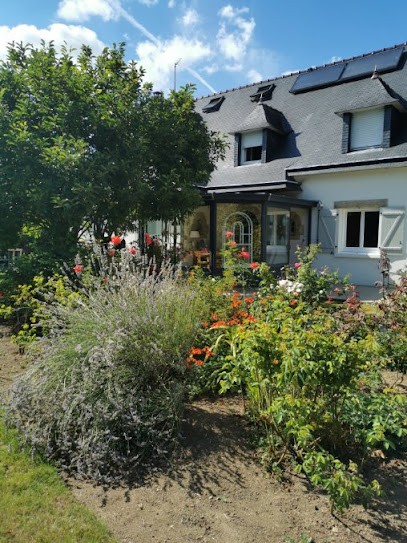 Aux Senteurs Délicates De La Rose, Gîte à Meslan