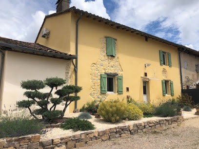 Les Cahourses - gîte, piscine, spa & balnéothérapie, Gîte à Cadalen