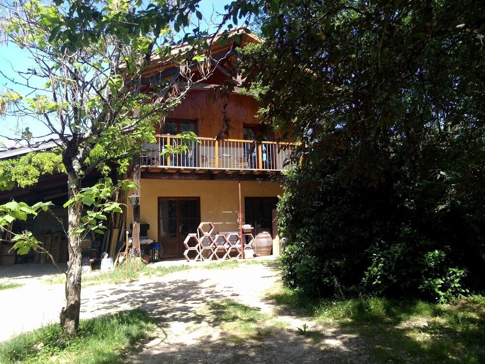 Berdale B&B, Gîte à Lagraulet-du-Gers