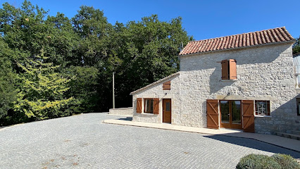 Les Tilleuls Et Les Lavandes - Gîtes De France, Gîte à Tréjouls