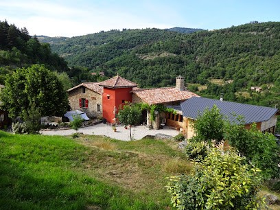 Gites De Fontbonne, Gîte à Nozières