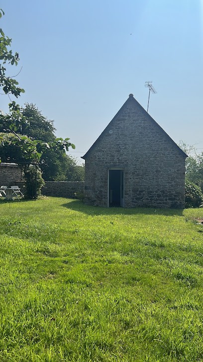 Four à Pain, Gîte à Goudelin