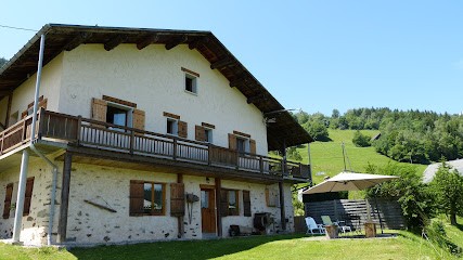 La Ferme De Marcheul, Gîte à Queige
