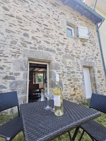 La Grange De Pierrot, Gîte à Saint-Bazile