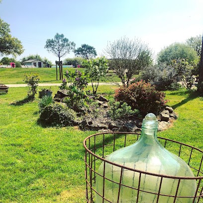 Le Clos Du Gâts : Gîte Avec Piscine Pour 15 Personnes, Gîte à La Gaubretière