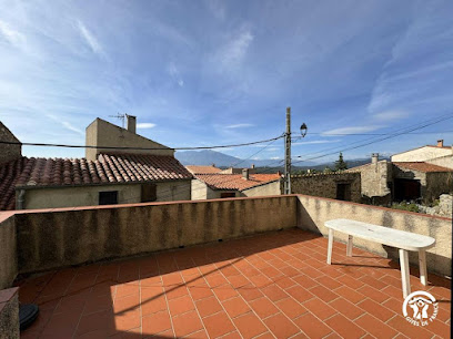 Terrasse - Gîtes De France, Gîte à Montalba-le-Château