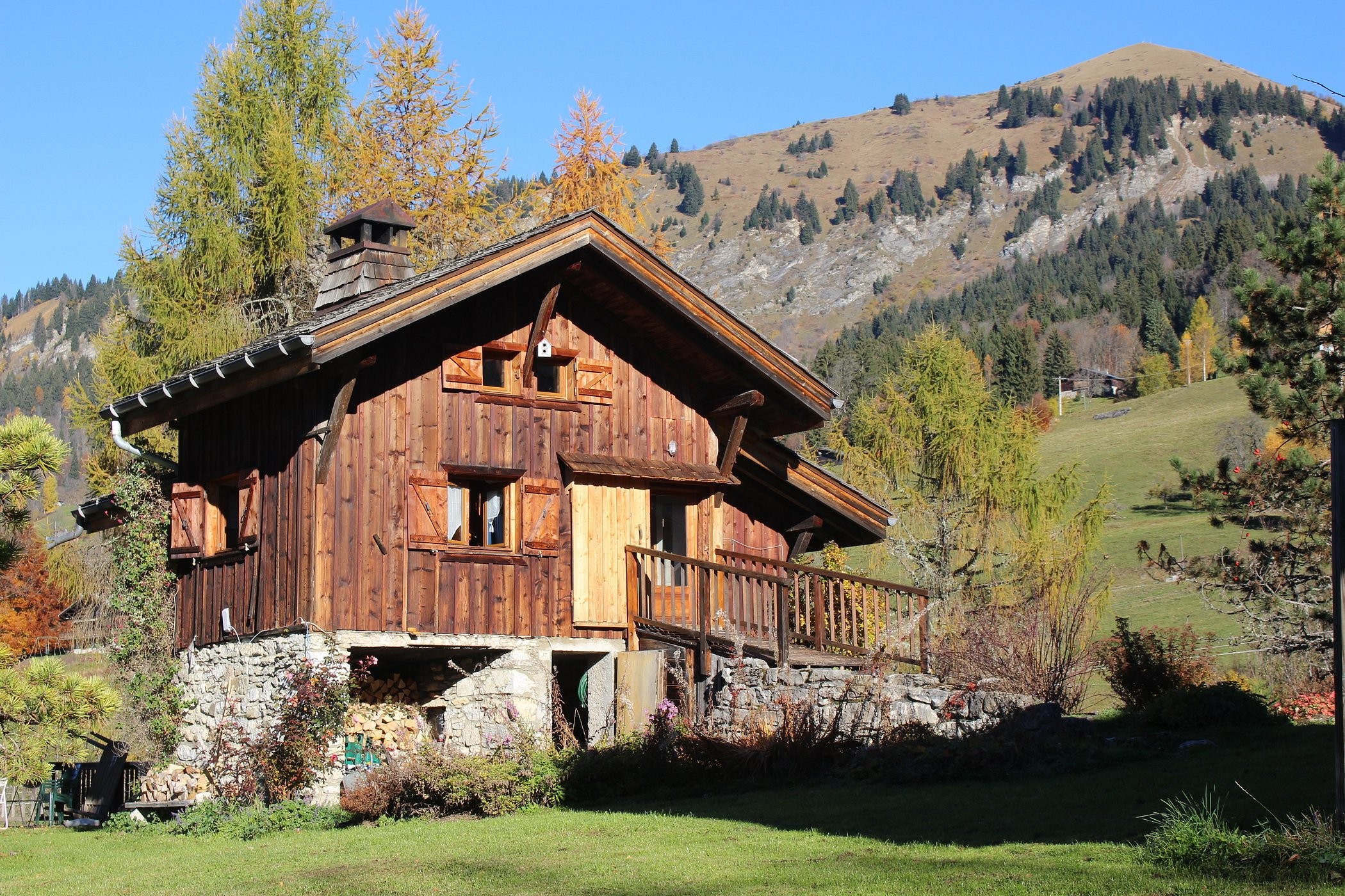 Le Hameau De Chantemerle: Location Gîte Rural Grande Capacité, Location Chalet Haute Savoie, Gîte à Samoëns