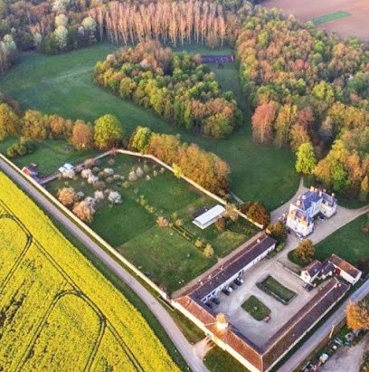 Field La Brosse, Gîte à Ville-Saint-Jacques