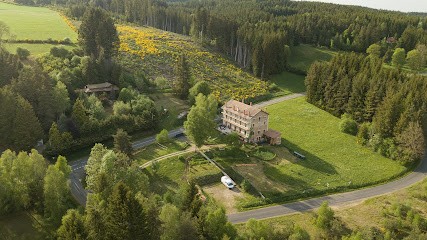 Gîte et maison d'hôtes La Grande Maison, Gîte à Saint-Alyre-d'Arlanc