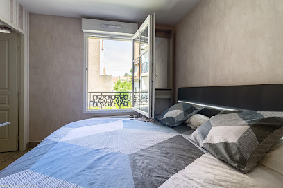 Résidence Egalité - Montmartre - Gîtes De France, Gîte à Dijon