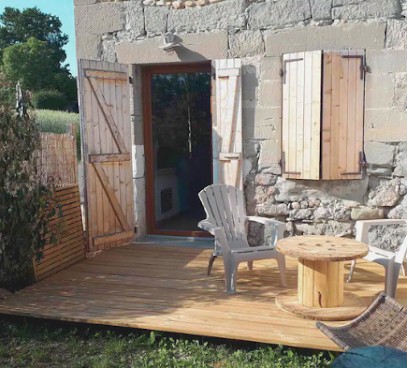 Gite Spa Privé De L'Ancienne Ferme, Gîte à Bloye