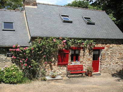 Gite des Dolmens, Gîte à Plélauff