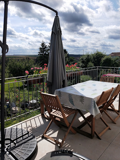 Les Papillons Gîte à Bining